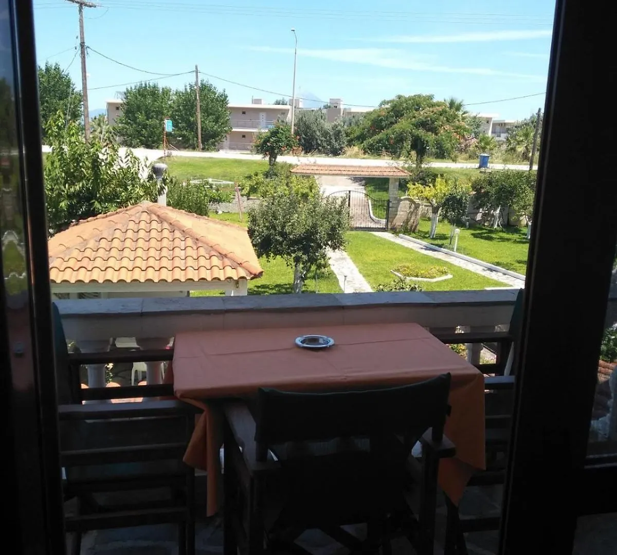 Villa Tonia Apartments Sarti Griechenland